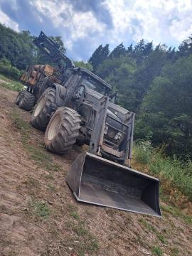 Erdészeti traktor VALTRA T193 |  Erdészeti technika | Faipari gép | KOMITrade s.r.o.