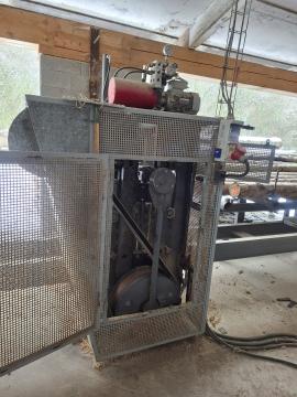 Keretfűrész Trak-met PRU 570/8 |  Fűrészüzemi gépek | Faipari gép | Drekos Made s.r.o